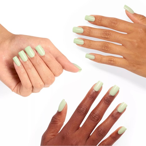 🍀OPI Light Green Press On Nails - Picture 3 of 3